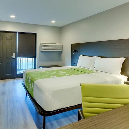 The Shamrock Hotel Cicero Exterior photo