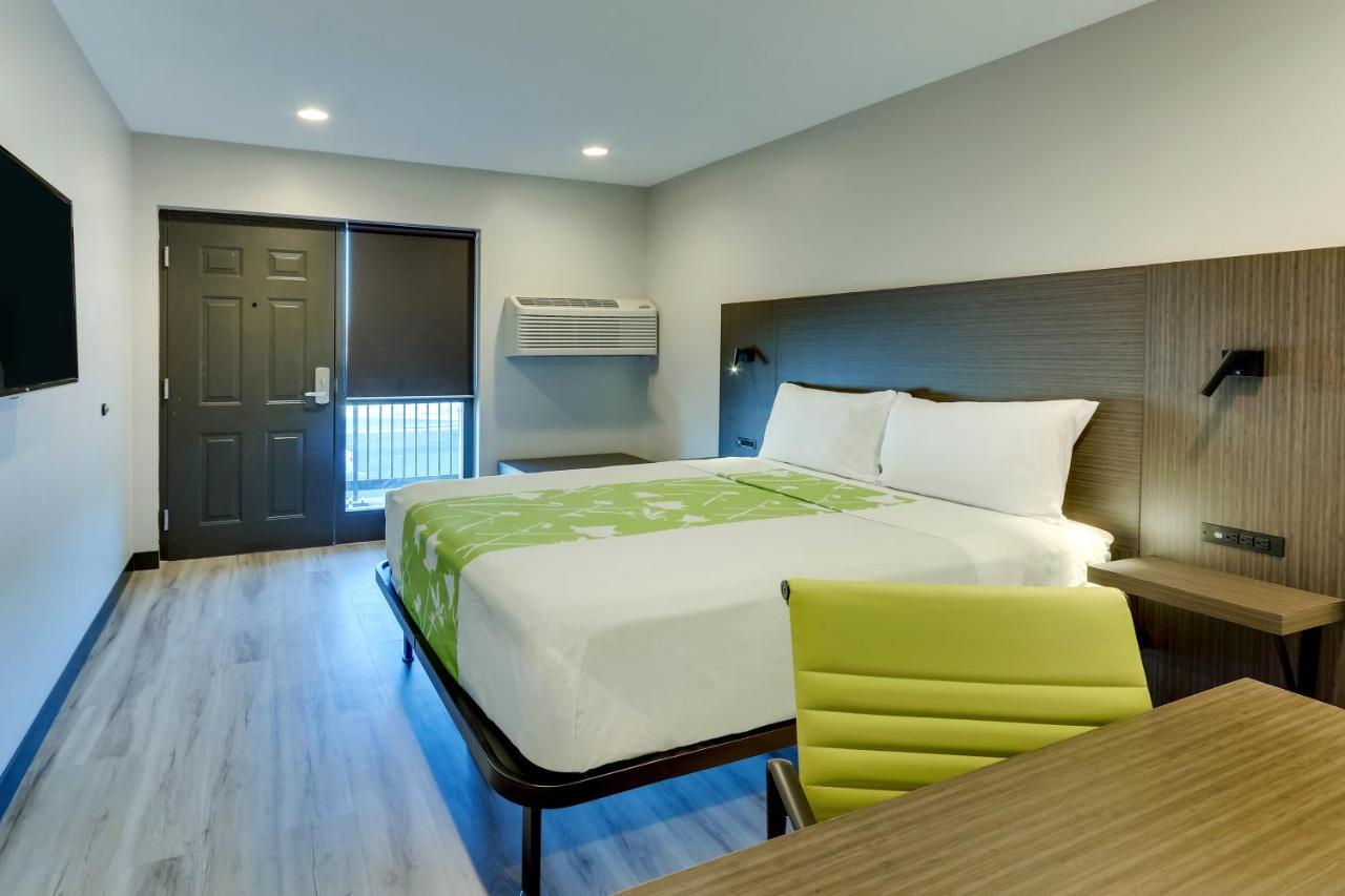 The Shamrock Hotel Cicero Exterior photo